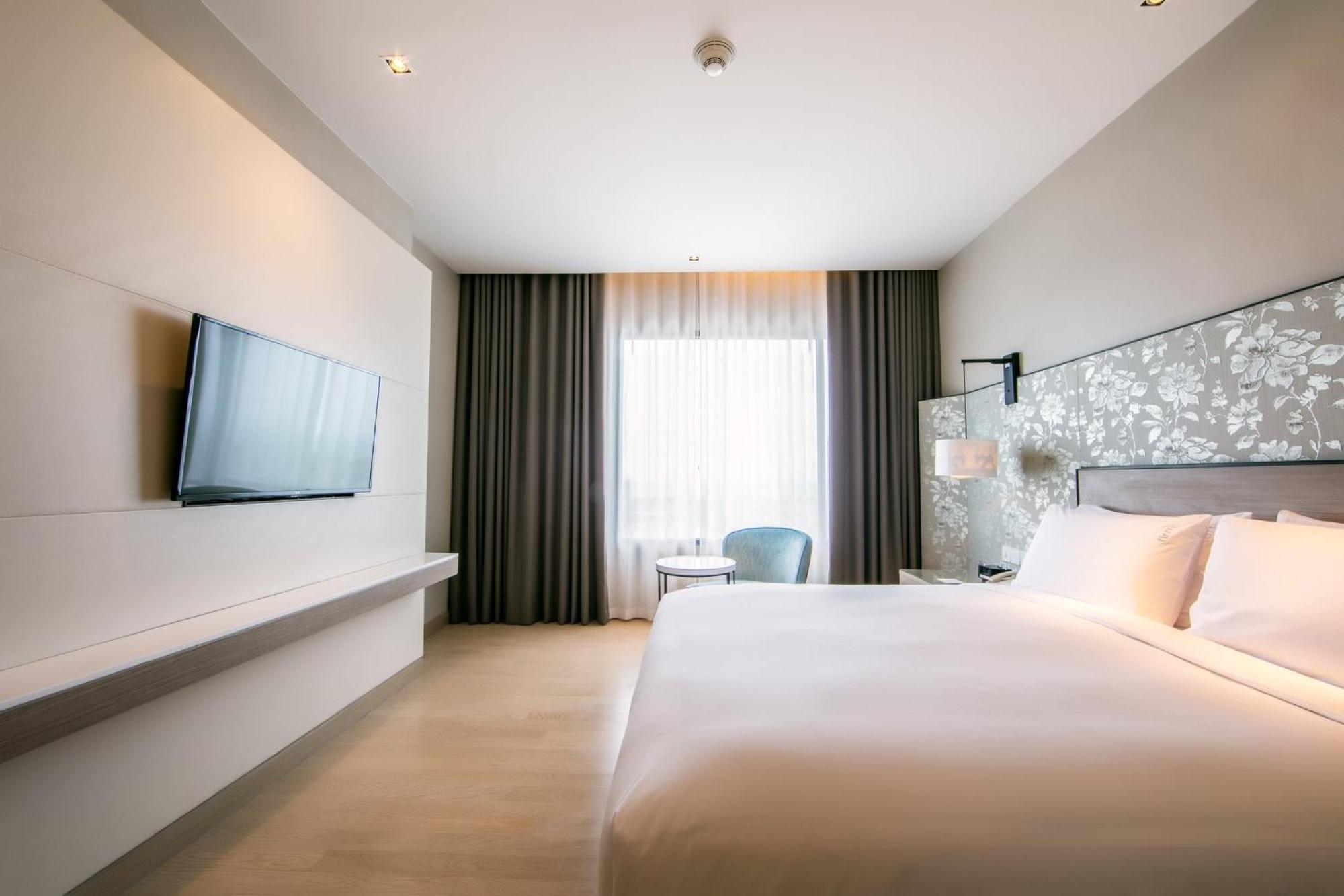 Holiday Inn & Suites Rayong City Centre By Ihg Buitenkant foto