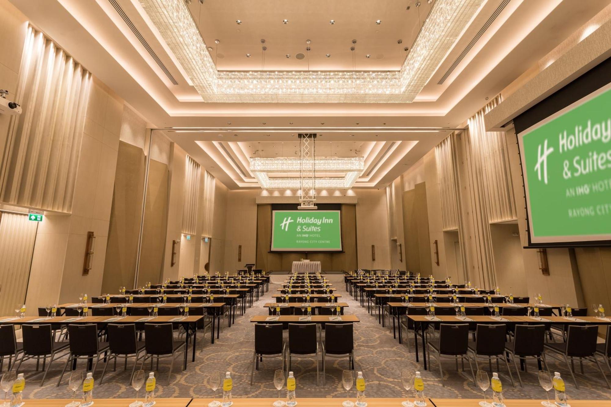 Holiday Inn & Suites Rayong City Centre By Ihg Buitenkant foto