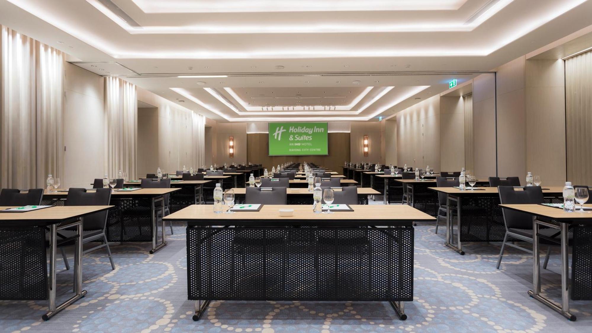 Holiday Inn & Suites Rayong City Centre By Ihg Buitenkant foto