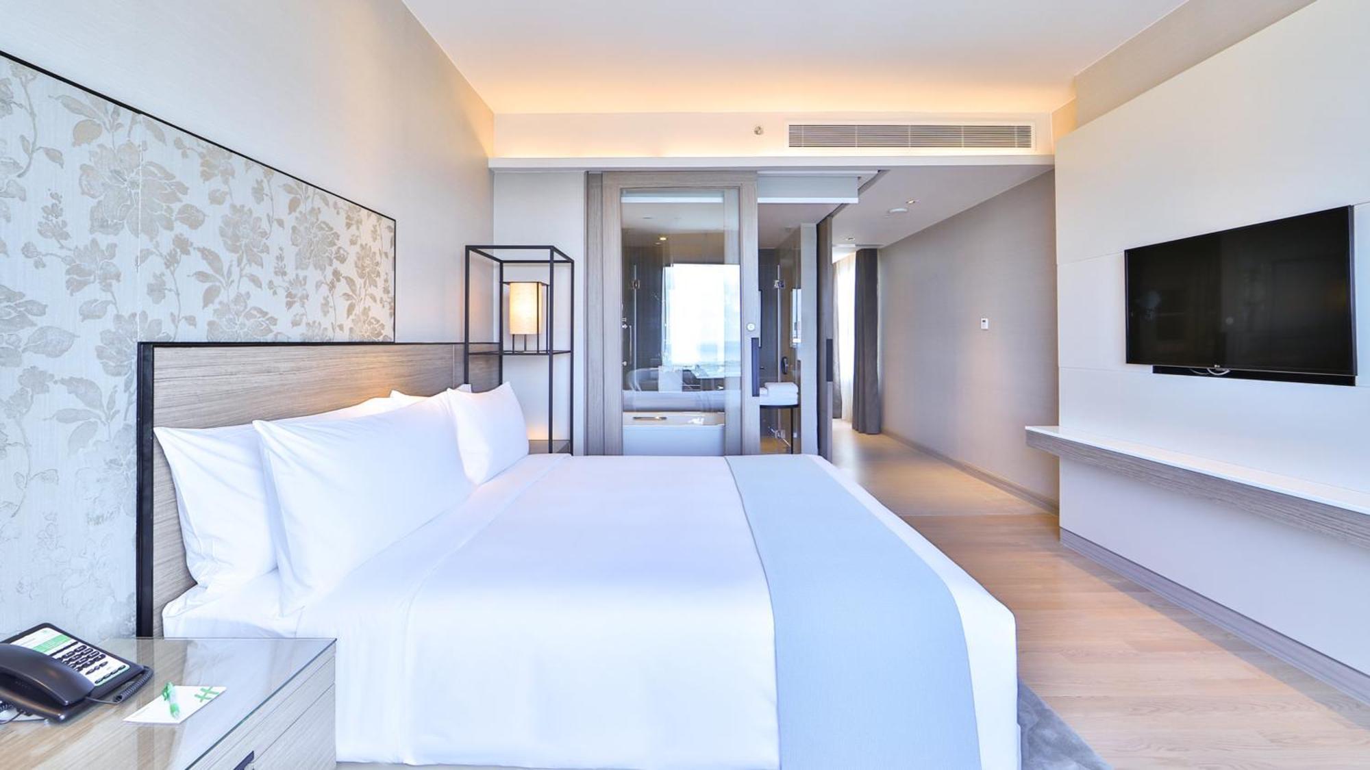 Holiday Inn & Suites Rayong City Centre By Ihg Buitenkant foto