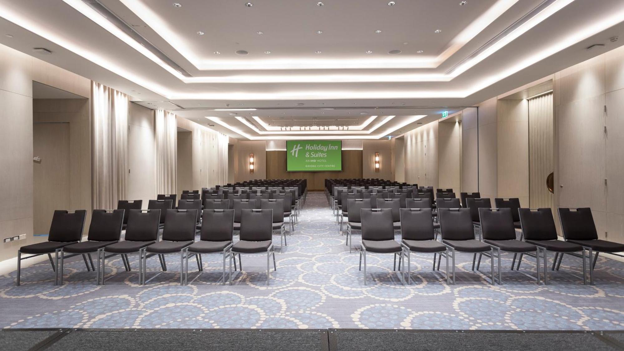 Holiday Inn & Suites Rayong City Centre By Ihg Buitenkant foto
